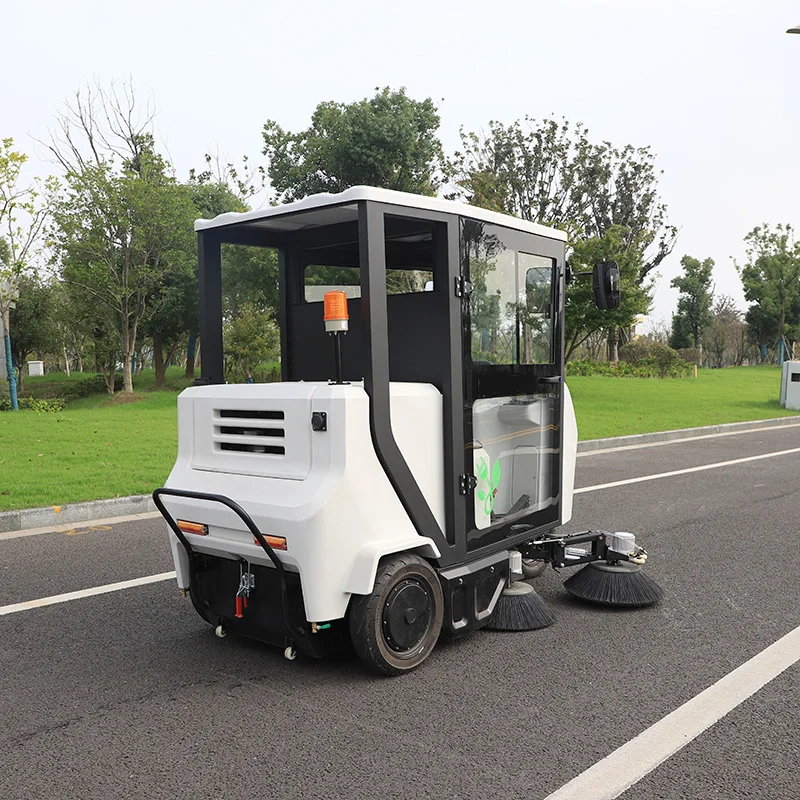 Electric Rotary Broom Robot Ride On Road Water Electric Sweeper Truck Electric Sweeper