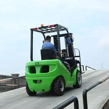 UN NL-Series 3.0T Li-ion Battery Forklift SUPEREC System Converted From Diesel 5-Years Warranty