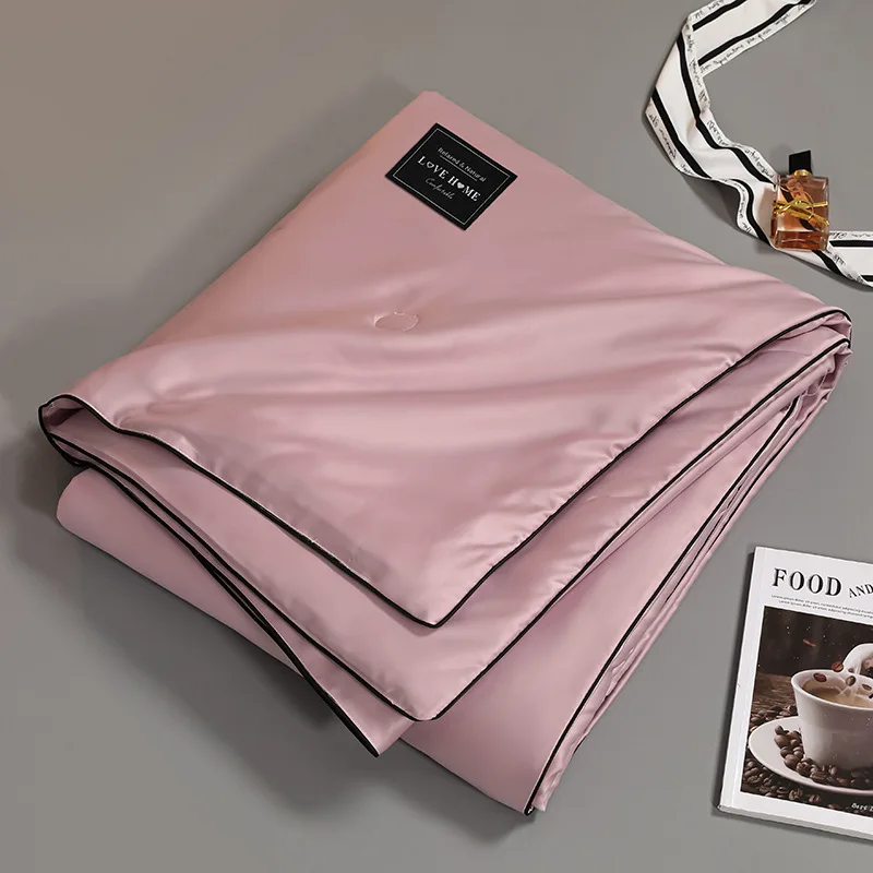 Fashion modern summer silk quilt solid color breathable polyester thin ice silk blanket duvet for home hotel