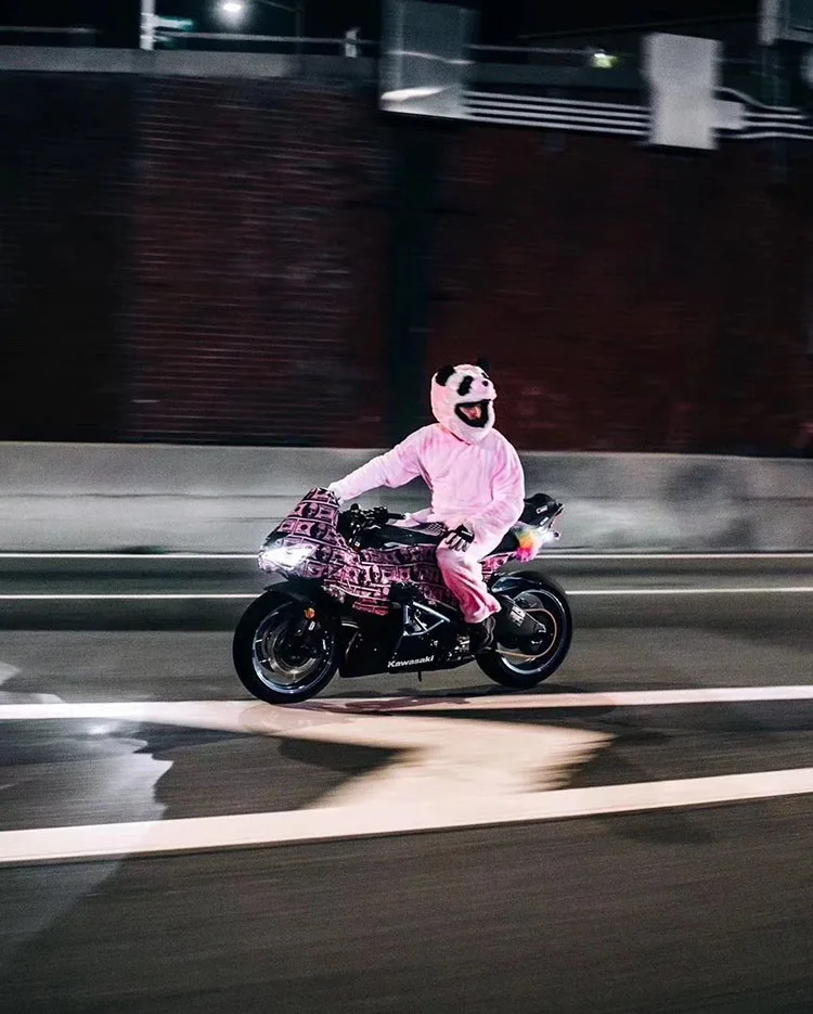 1.52*28m Pvc Pink Leopard Car Paint Rust Vinyl Body Wrapping Self-Adhesive Anti Scratch Sticker Design Film