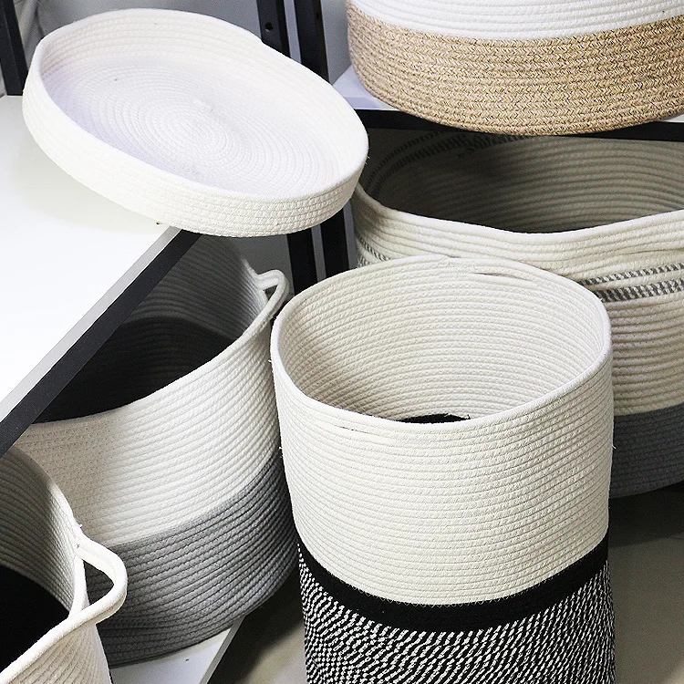 Amizon hot best sale tall wholesale white and grey pattern  weave household cotton rope storage basket with cover lid