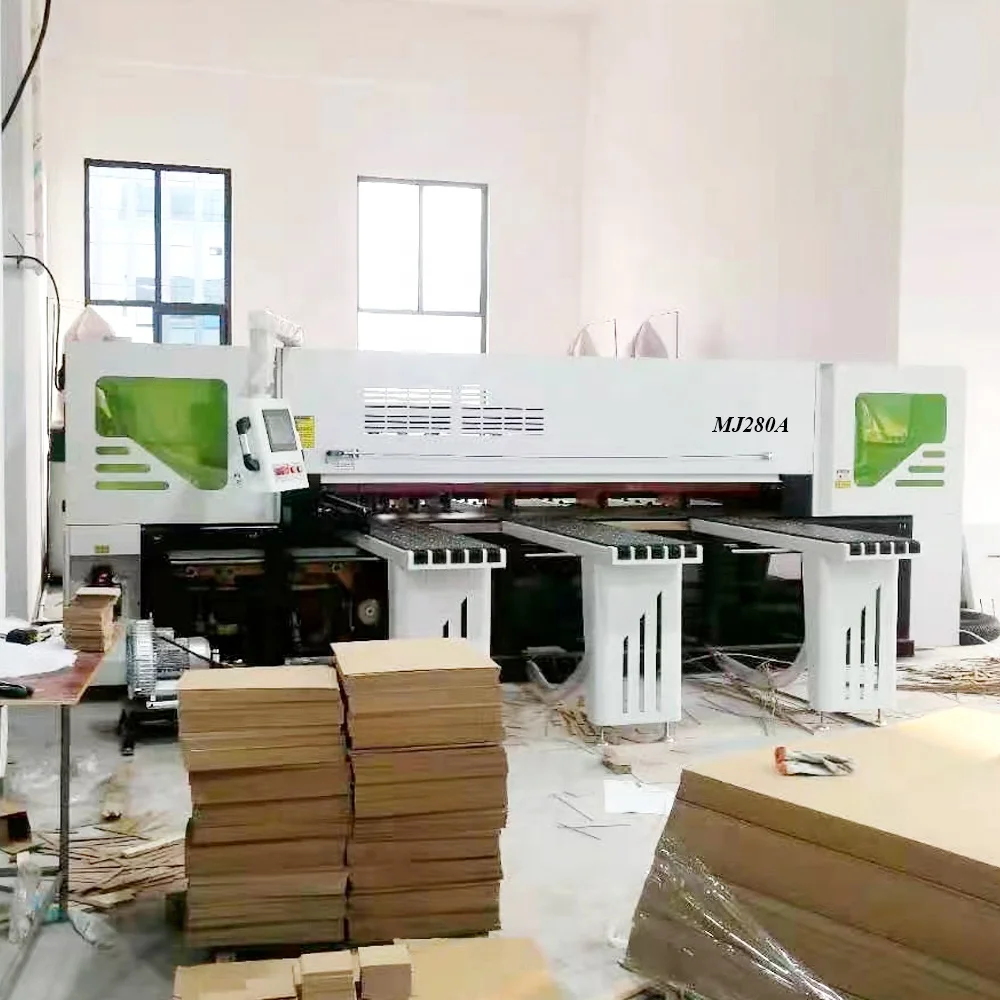 Factory Produced High Quality CNC Beam Saw for Wood