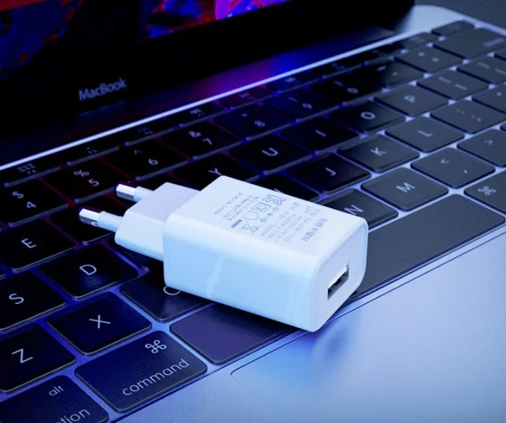 1pc retail sell White color Korea plug kc certificated micro usb 5v1a 5volt 1amp 1000ma 2a wall charger kc for mobile phone