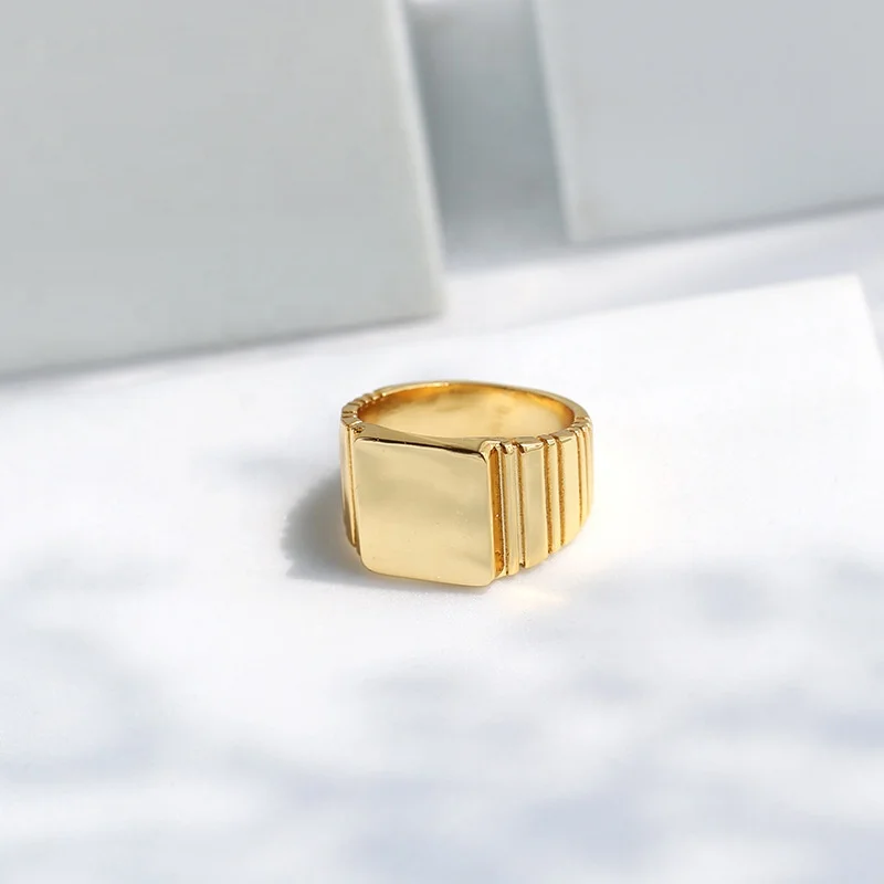
Hot Selling Trendy Men Jewelry Golden Square Metal Ring For Men Male Ring 