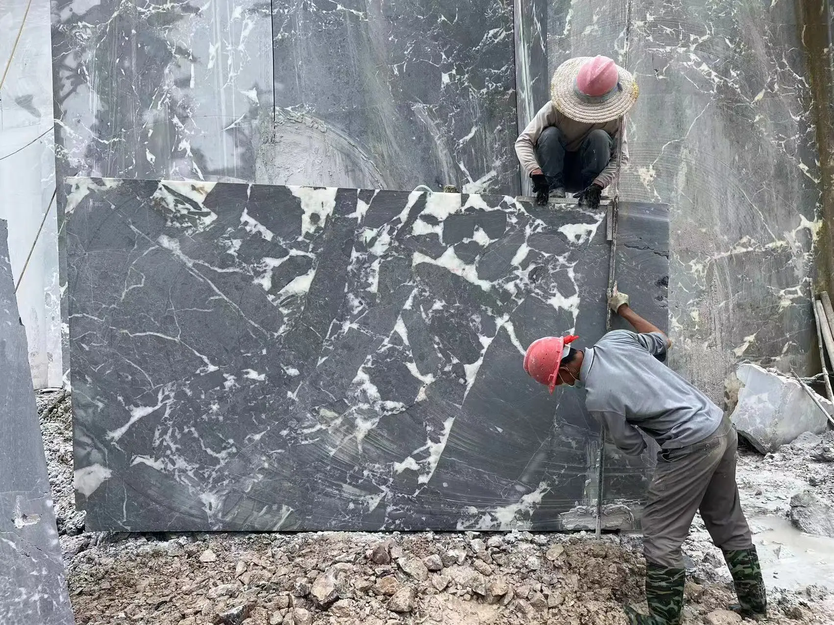 High Quality Polished Turkish Gray Marble Block Natural Stone Northern Lights Marble Material