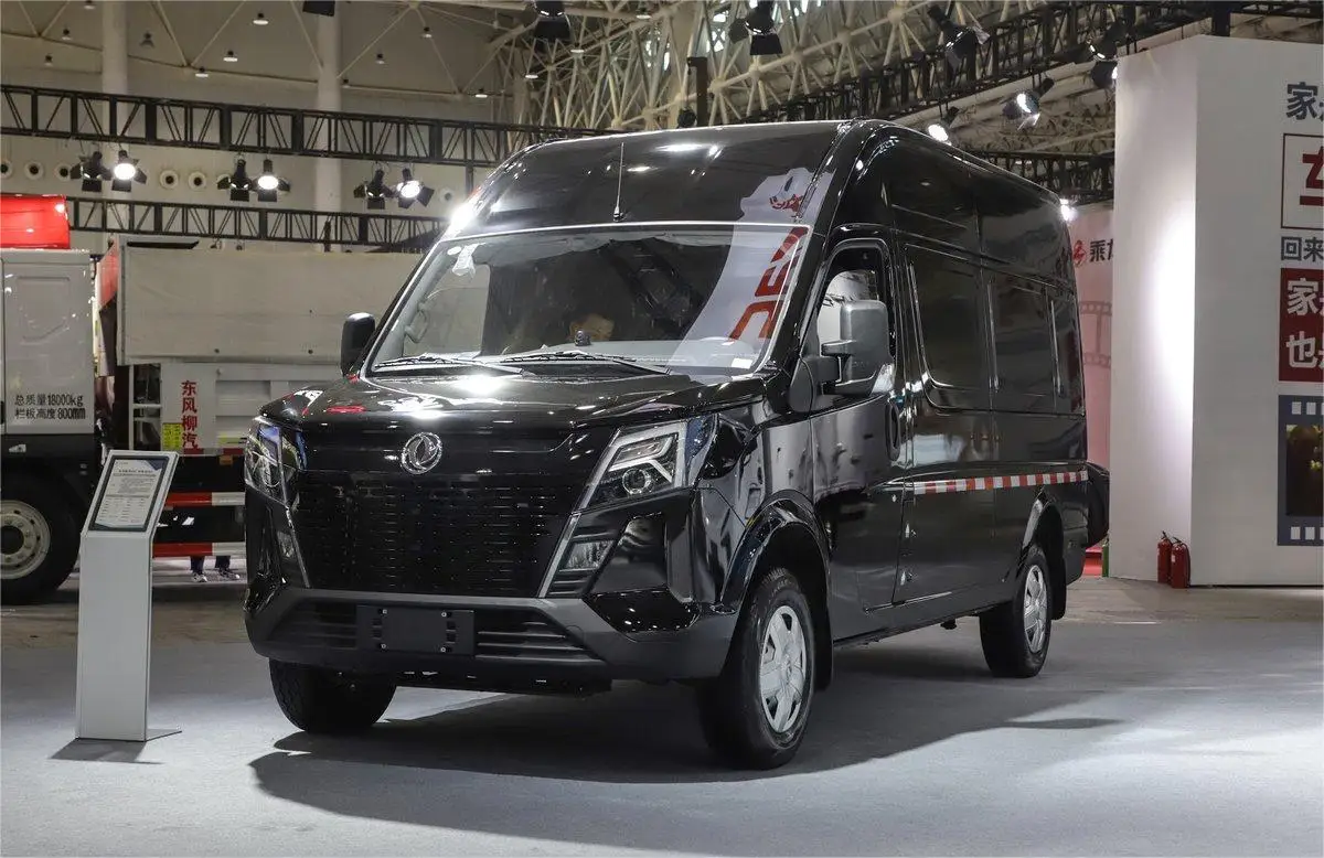 Electric 3 Seats Cargo Logistic Box Van with 77.28kWh CATL Battery 220km Mileage Range 1.62 ton Payloading Capacity Microvan