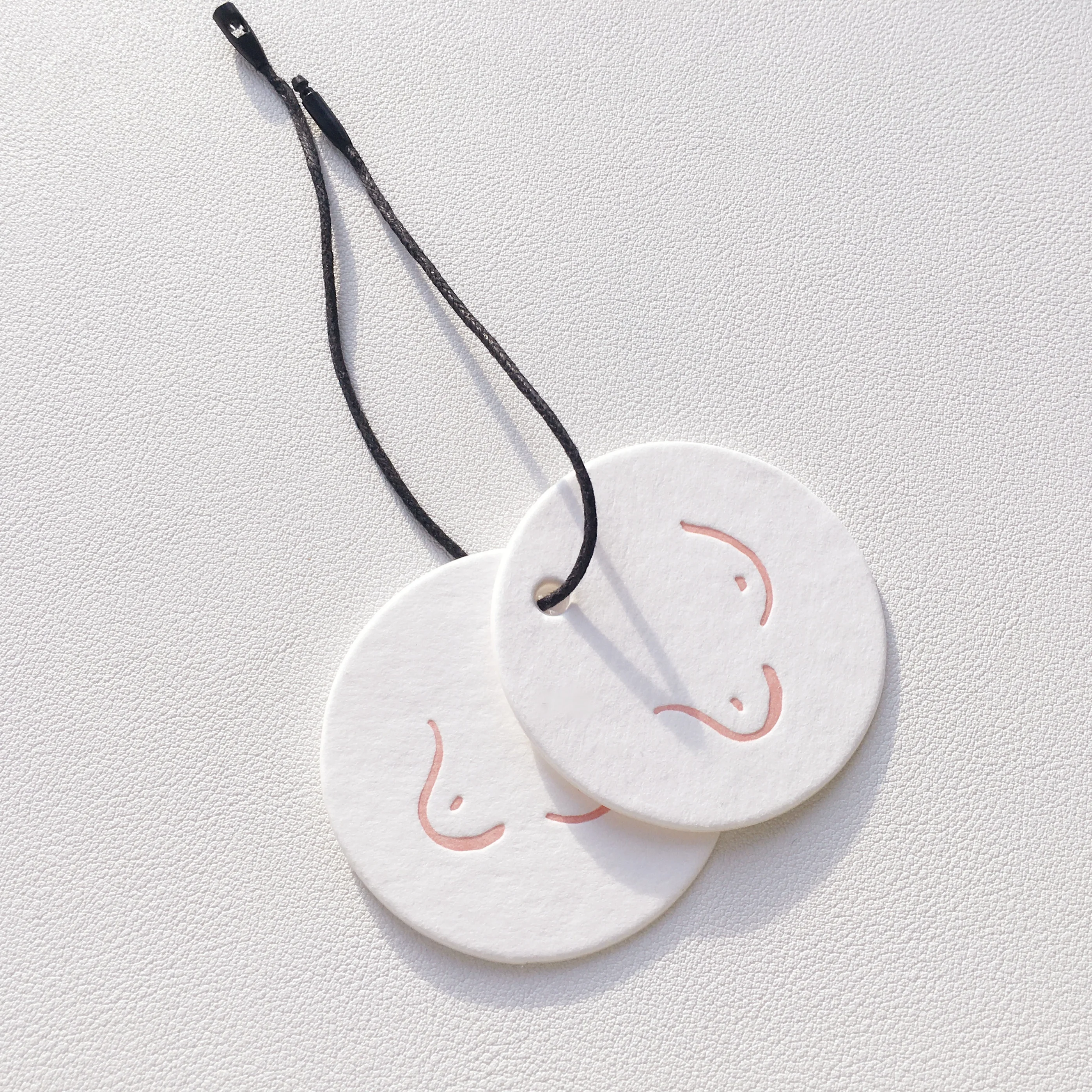 wholesale thick paper biodegradable customized earrings hair hang tag