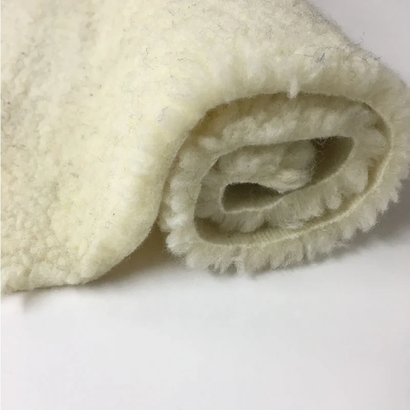 Weft Knitted 70 Wool 30 Polyester High Quality Raw White Fake Lamb Sherpa Fur Fabric For Coats and Jackets