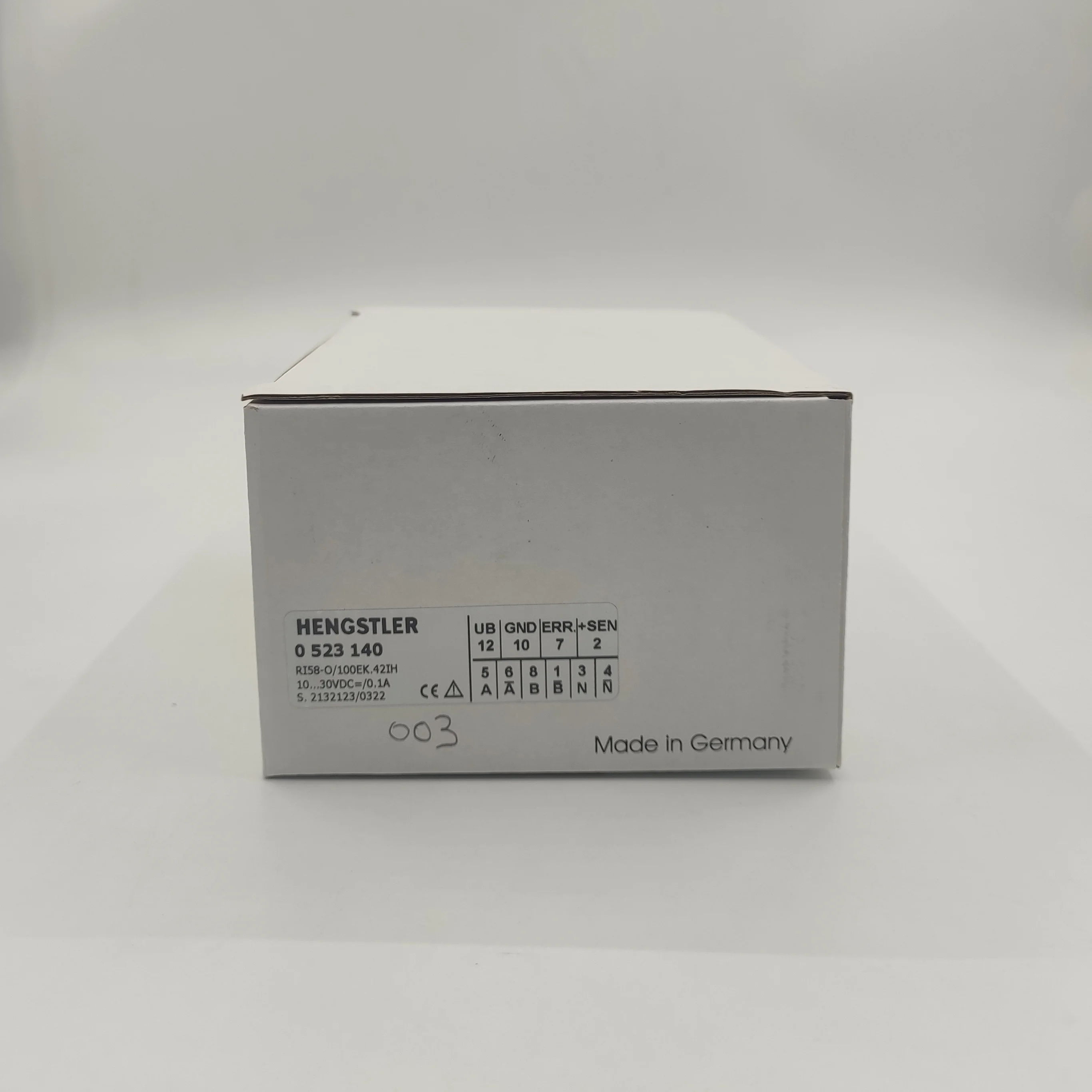 RI58-O/500EK.42KH0522111    HENGSTLER  Solid  shaft rotary encoder  New original genuine goods are available from stock