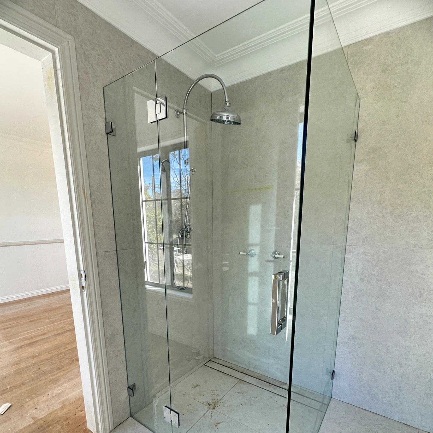 Prefab bathroom frameless smart glass shower doors