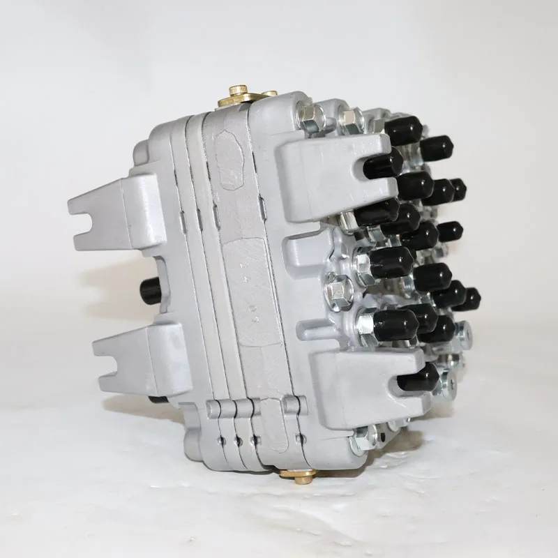 YA00000543 KYB C0400-50018 signal Box Control Valve Is Suitable for Hitachi Excavators