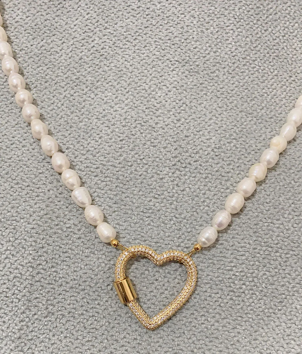 2024 HOLA Freshwater Baroque Pearl Necklace Natural Stone Necklace 18K Real Gold Plated Heart Choker Jewelry for Women Girls