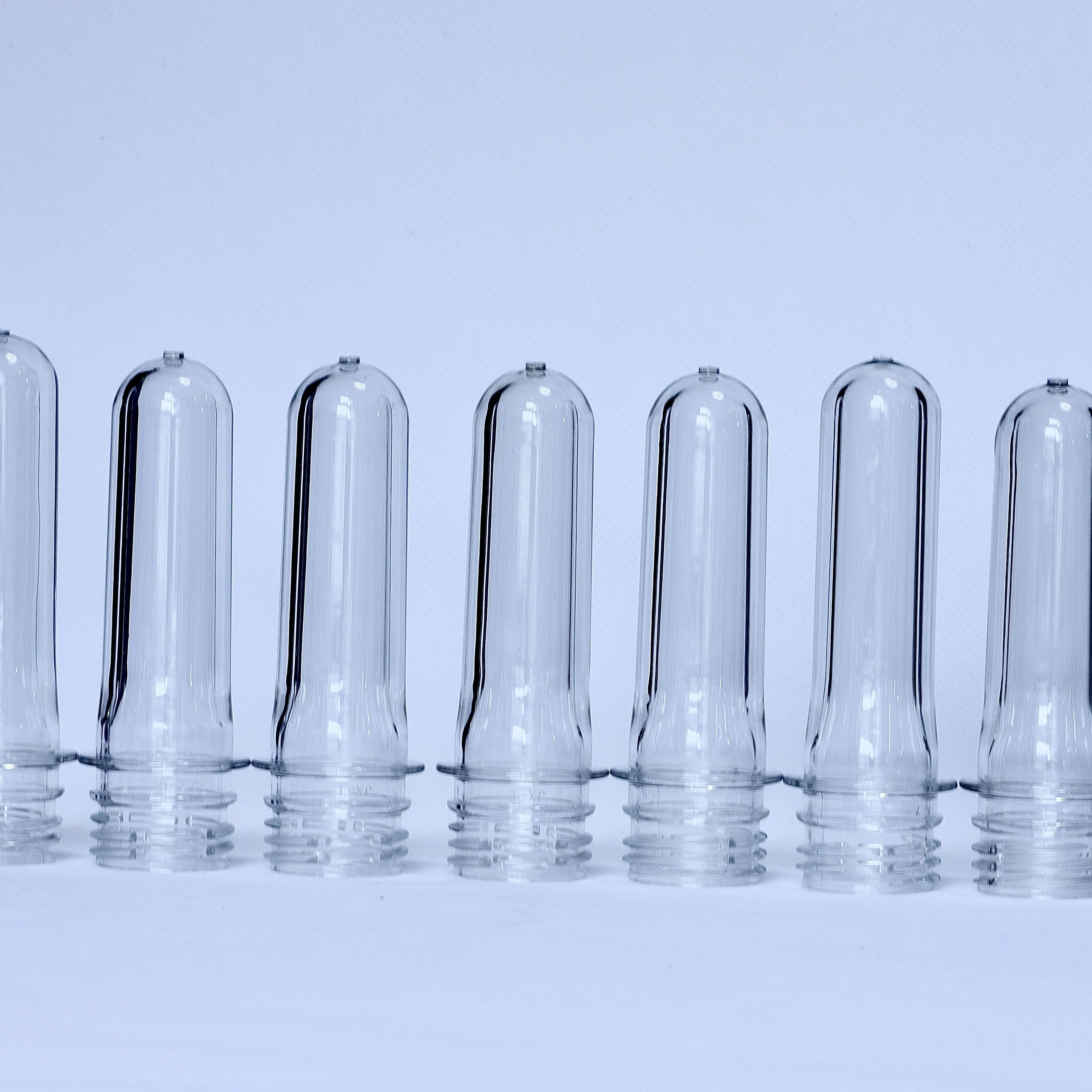 High quality factory price 28mm PCO 1810 18g pet preform water bottle juice bottle pet preform water bottle 500 ml 550ml