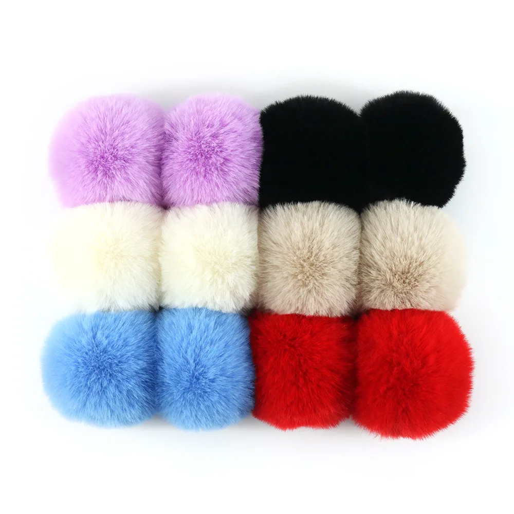 keychain fur pompom