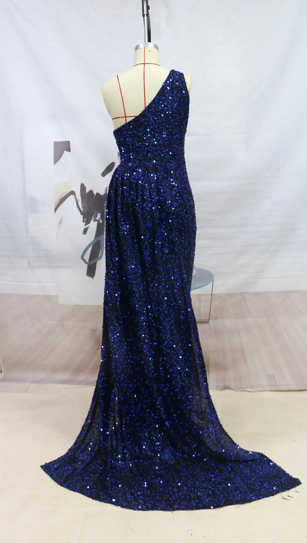 F004 Hot Sell Diagonal Shoulder Beaded Sequin Dresses Women Party Long Evening Dress Slim Off shoulder Wedding Dress 2022