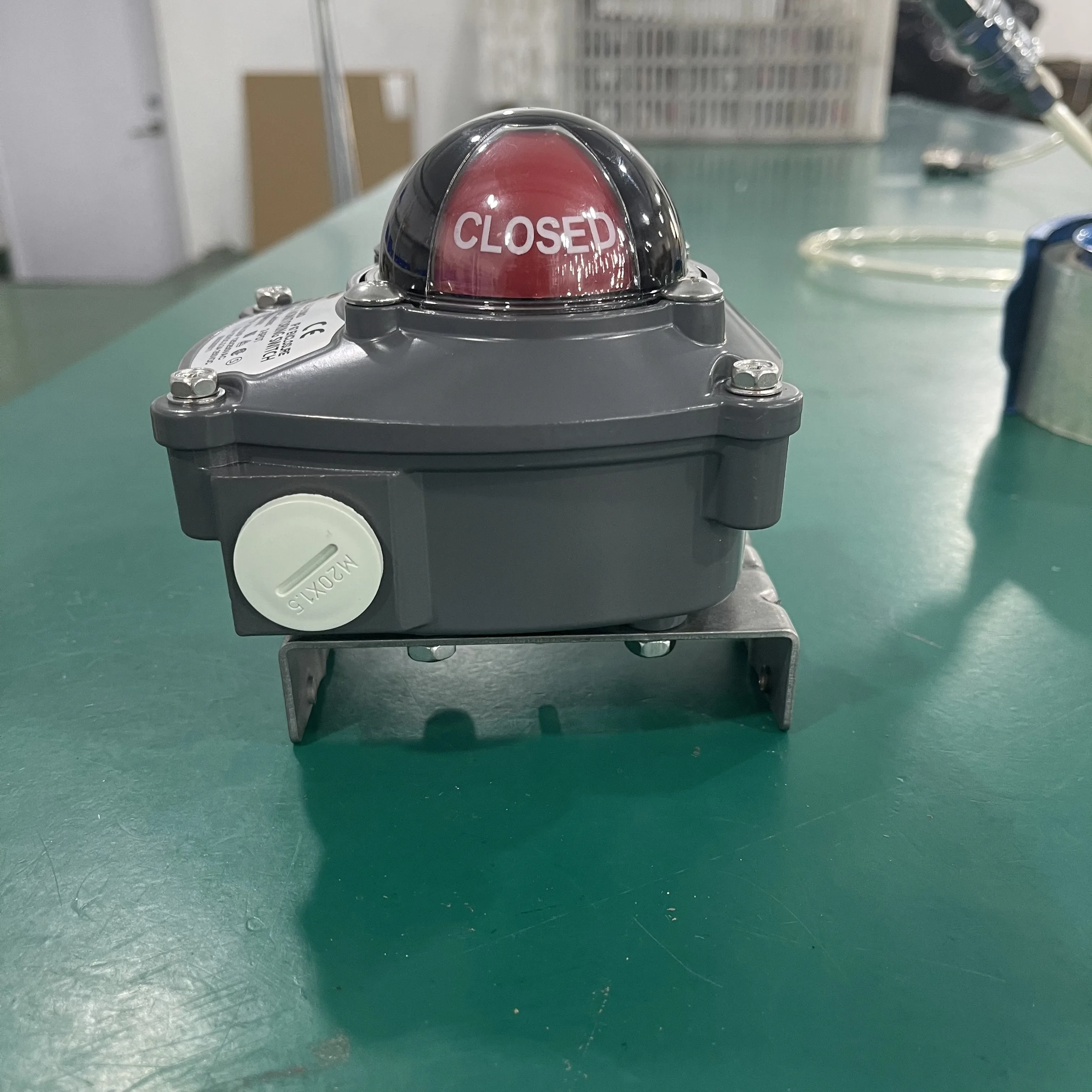 Explosion proof valve position indicator pneumatic limit switch box mechanical valve switch