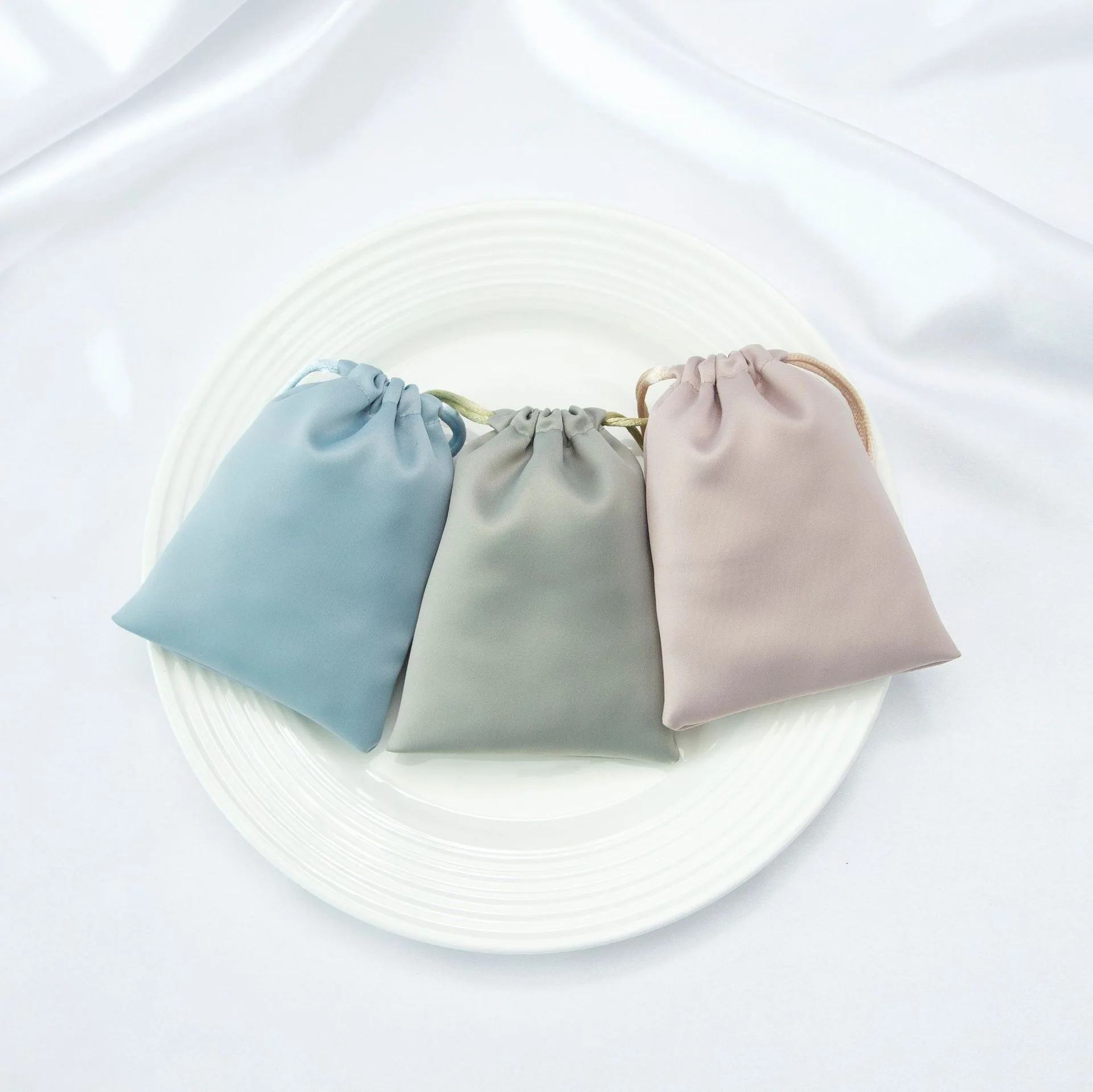 Customized Logo Printed Colorful Bundle Dust Jewelry Pouch Custom Satin Drawstring Silk Bags with Logo for Gift Storage Package