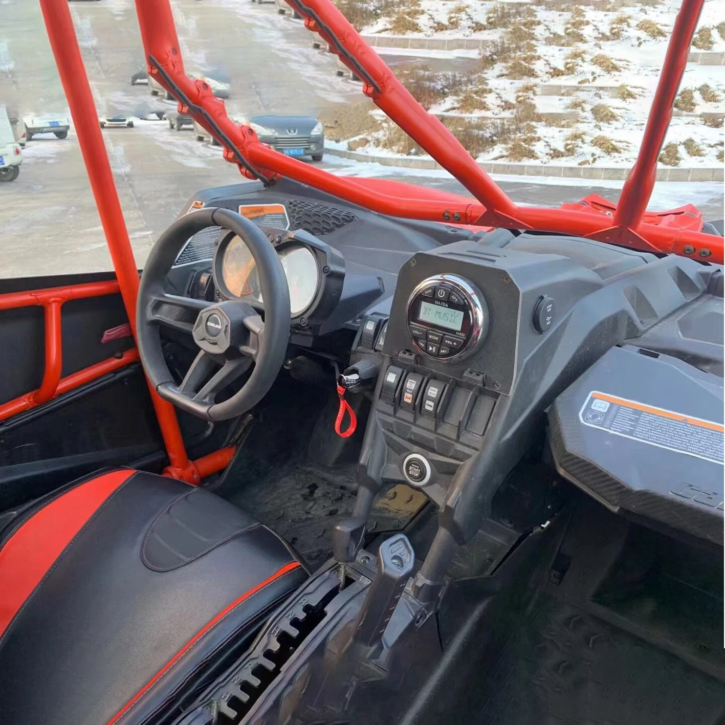 RZR audio kit marine stereo Mp3 player BT ready + H-6108  6.5'  Ip66 weatherproof tower speakers