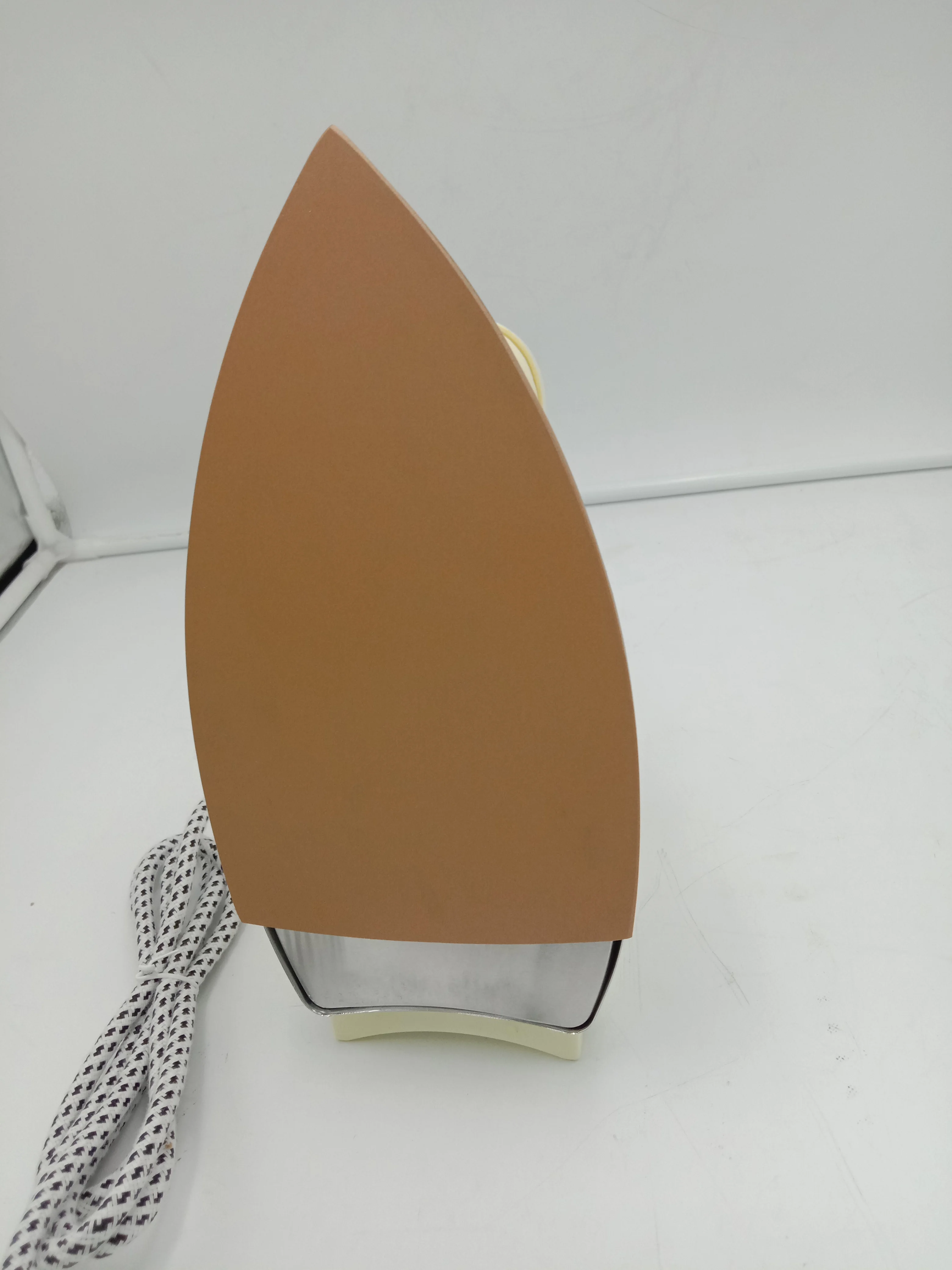 Top Selling Heavy Iron portable Dry iron Powerful dry Iron