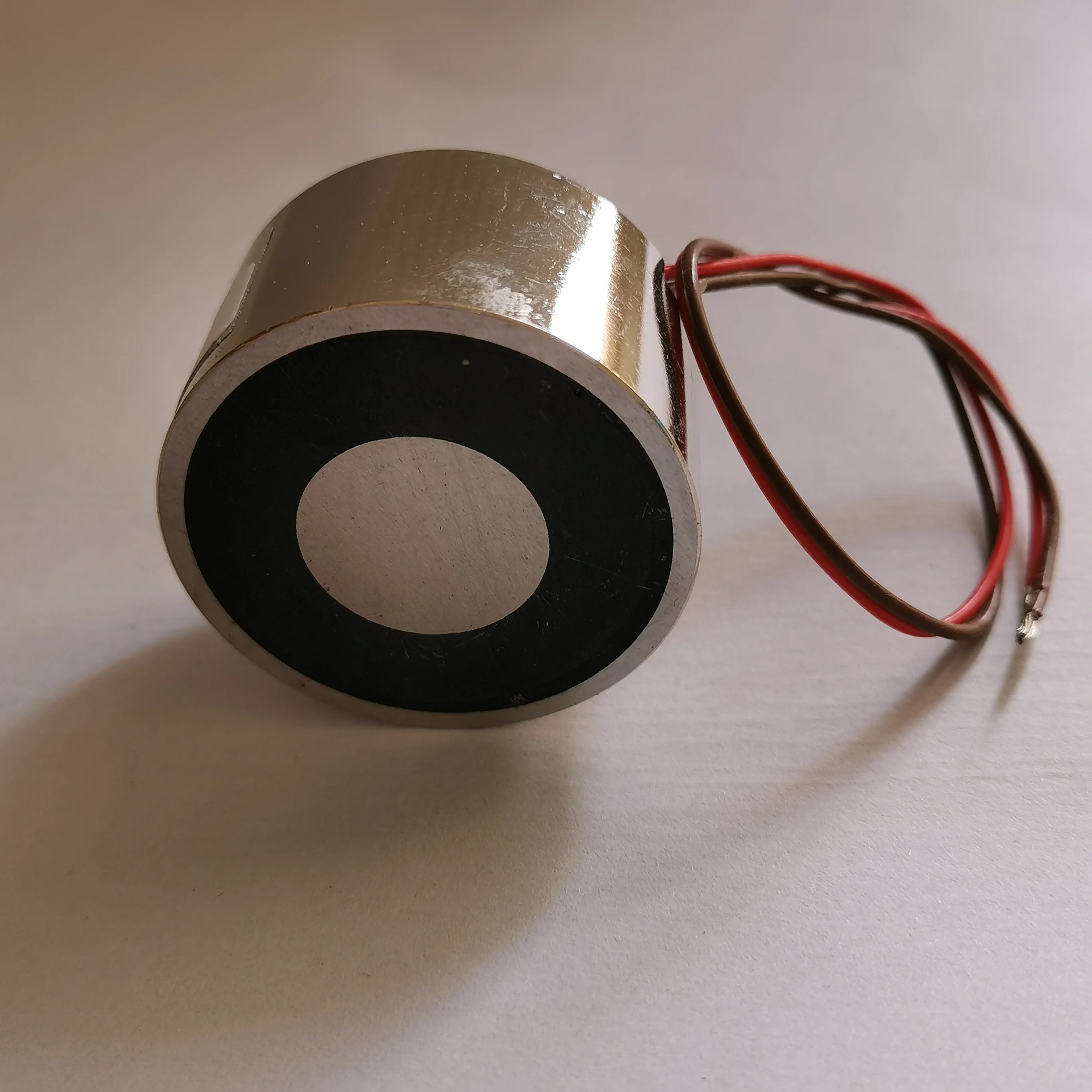 P5035K dc 24v 39W  power off holding 60kg permanent magnet coil and Electromagnet or keep solenoid
