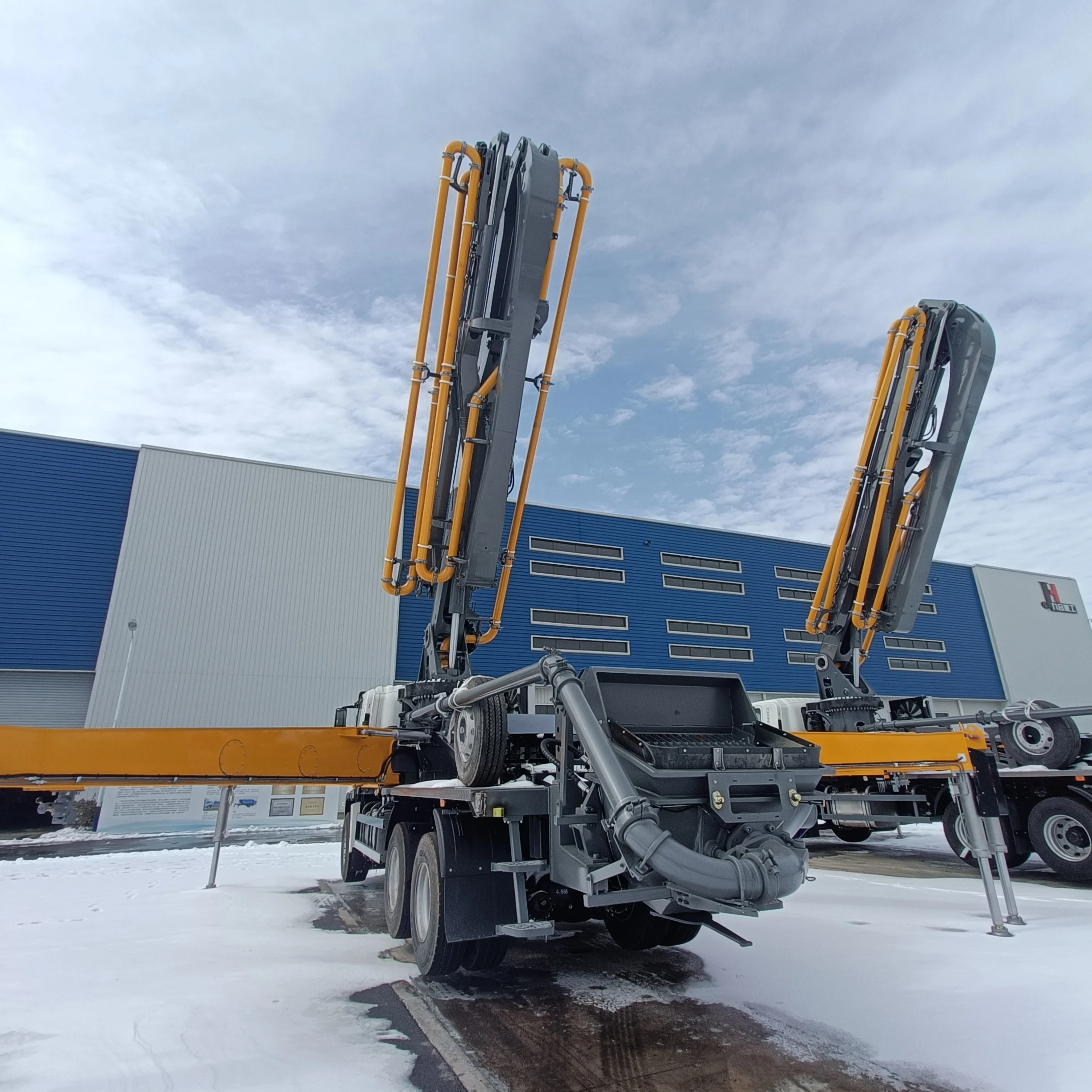 Good Quality  Concrete Pump Truck Diesel concrete pumps Customization Concrete Pump