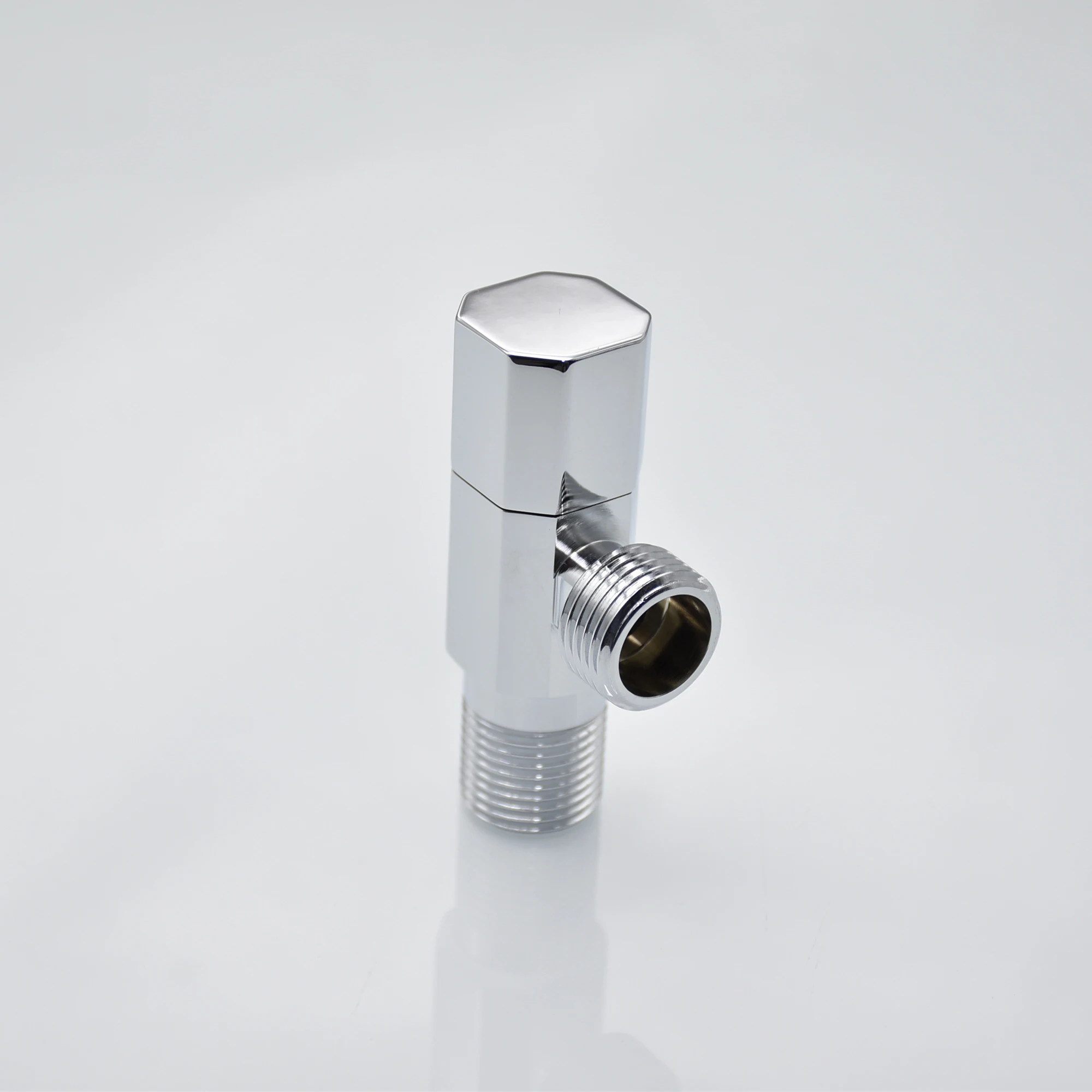 globe valve High flow and high quality valves are used in kitchen and bathroom angle valve