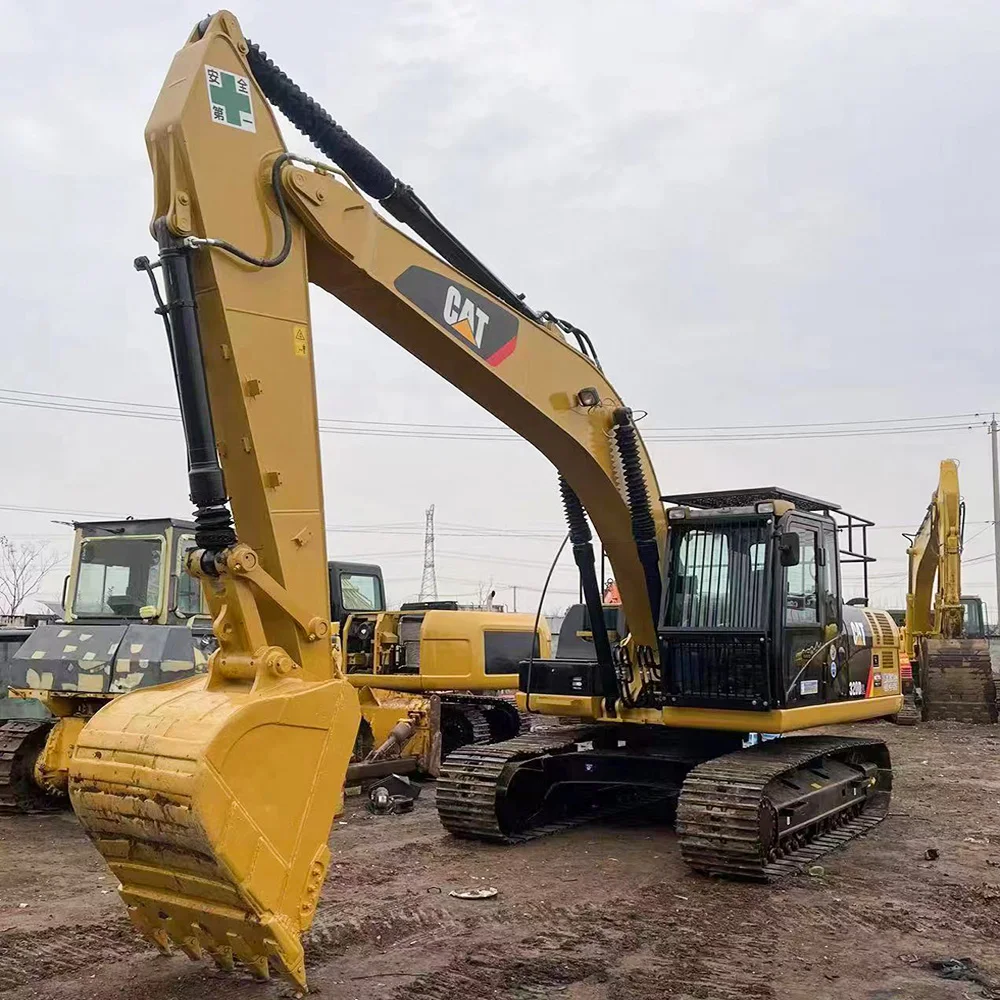 Caterpillar Excavator CAT320D Used Construction Machine 20 ton Excavator Top Configuration Guardrail 360 Degree Reversing Image