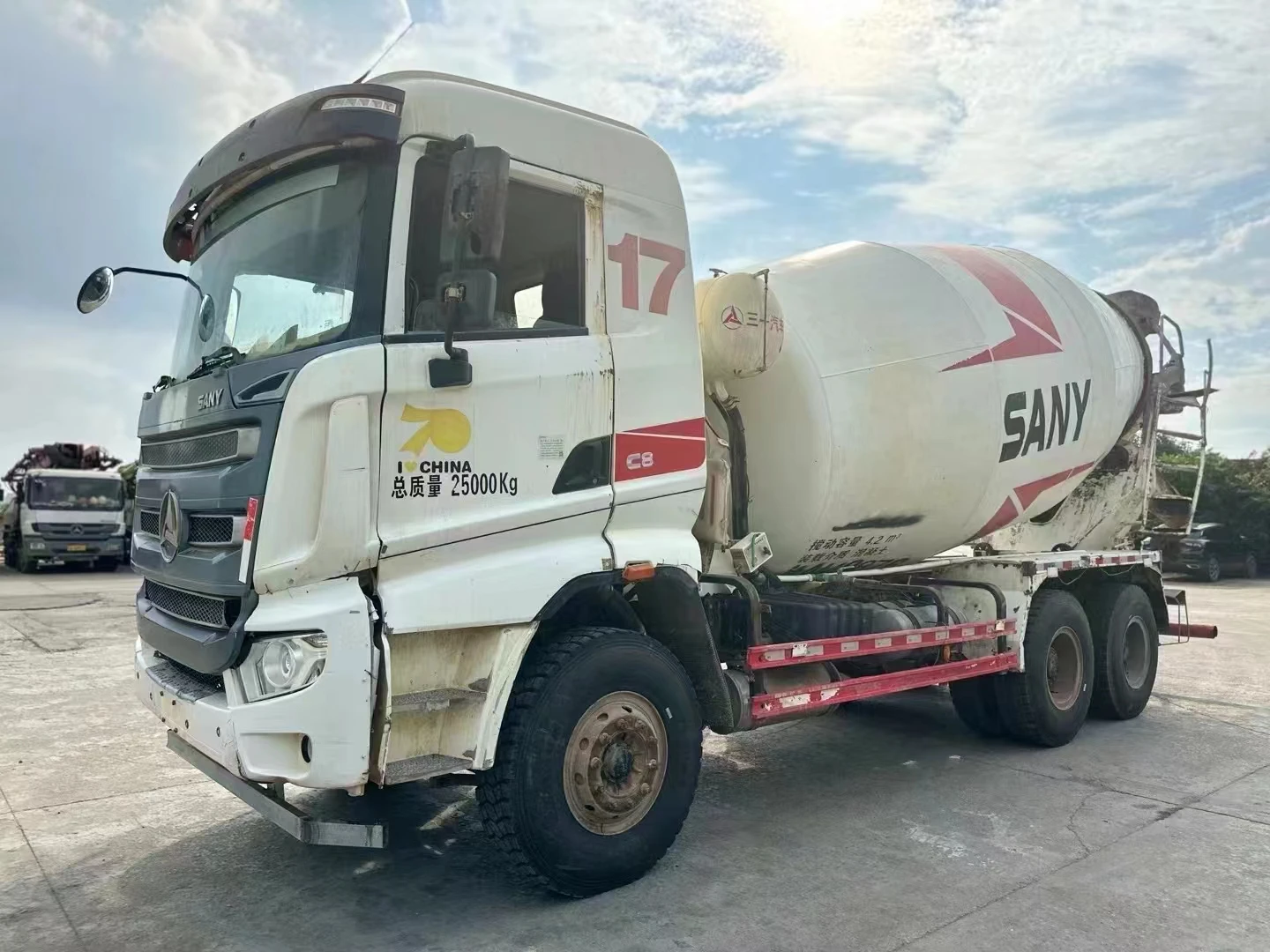 19 Years Sany 3 Axle 12 Square Used Mixer Truck Transportation Truck Diesel Engine 257KW Power Used