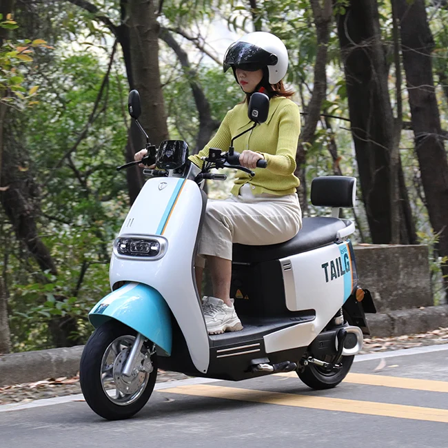 TAILG 10000W adults electric motor car long rang Beautiful unisex electric moped motorcycle with pedal