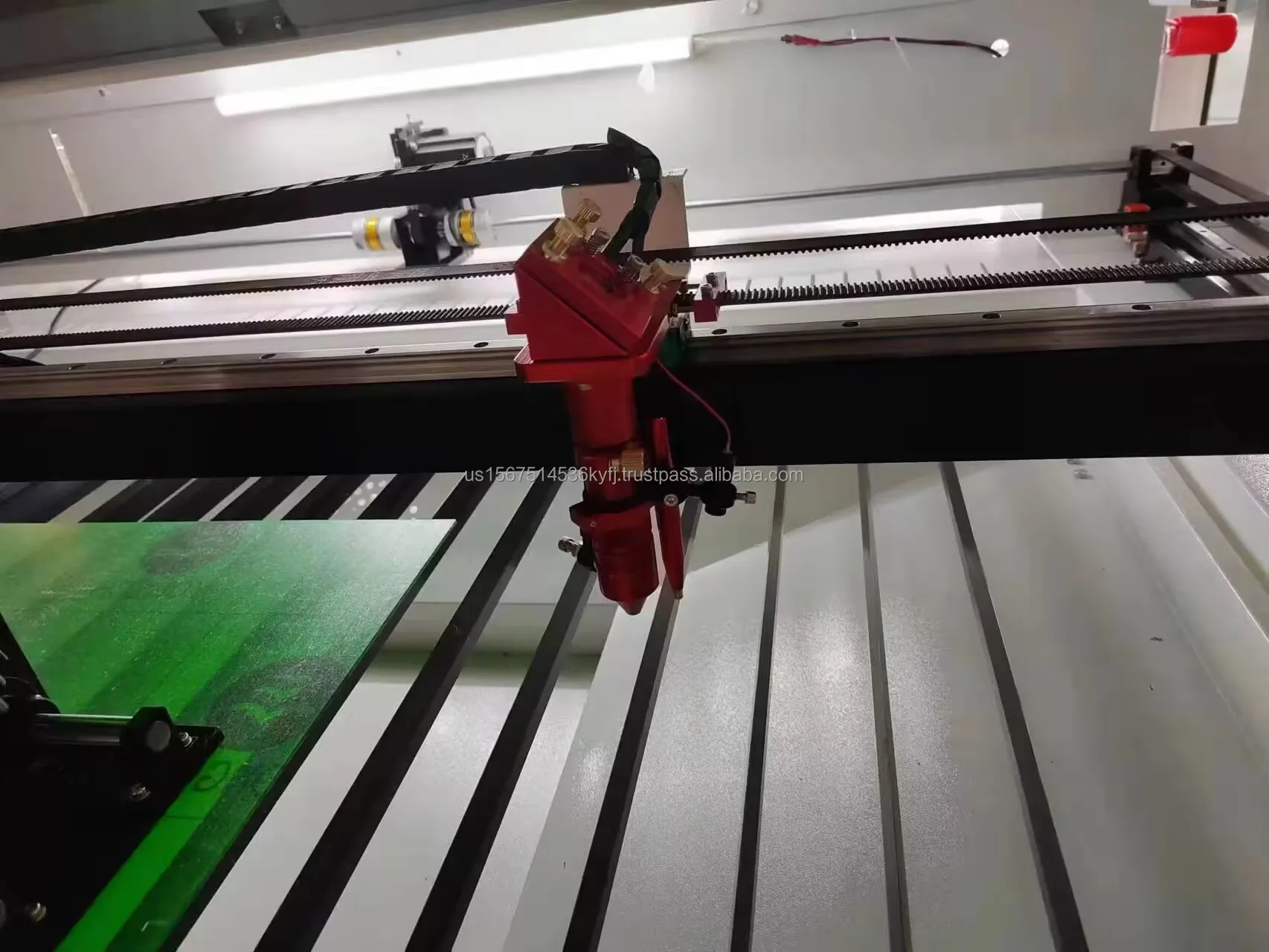 On Sale 1800*1300mm 1812 Co2 Laser Cutter with Ruida Control 550W Fan Double Work Bed Motorized Long Parts Through and Wast Box