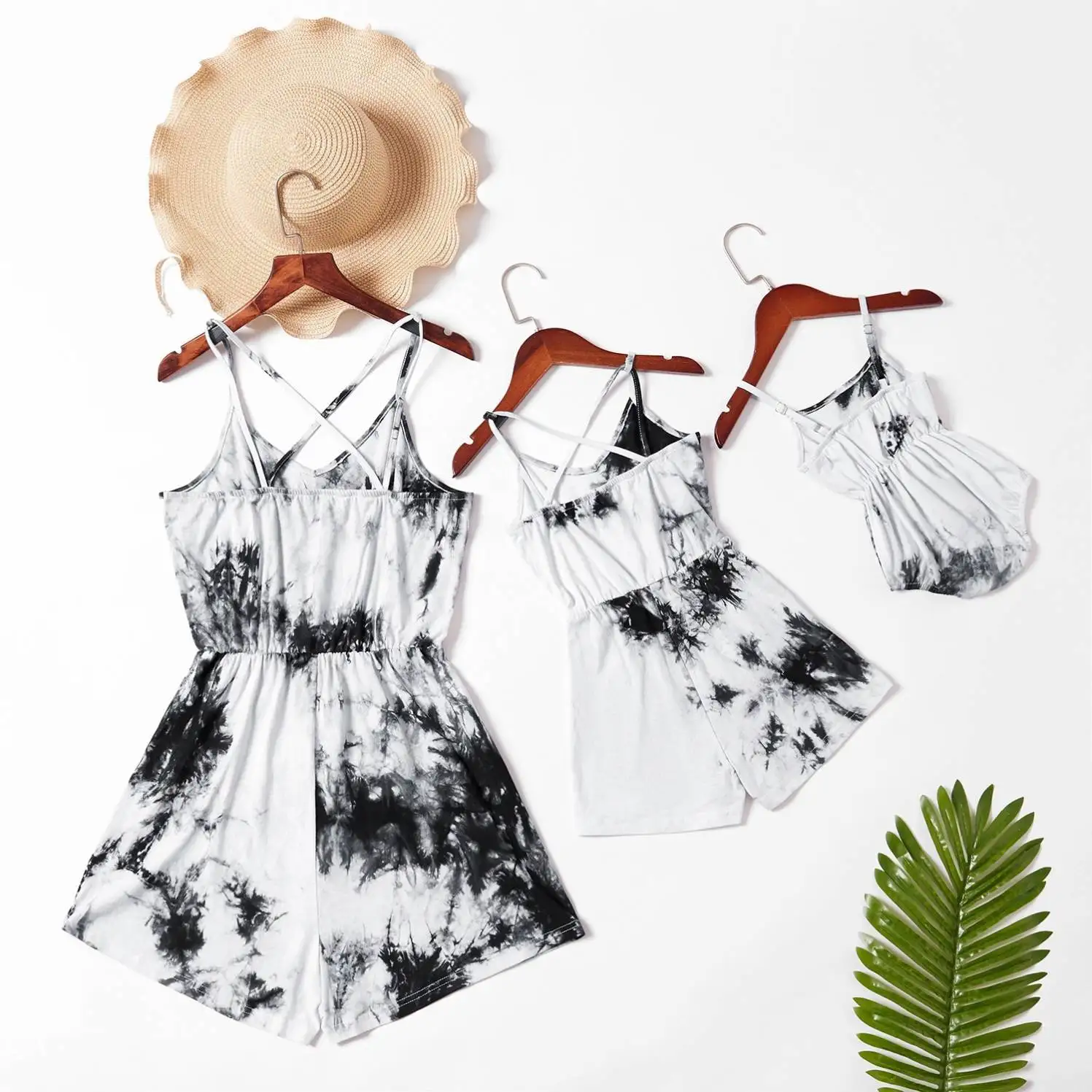 
lyc-2921 summer mom and daughter dress Tie-dye printed parent-child solid color sling waist jumpsuit romper 