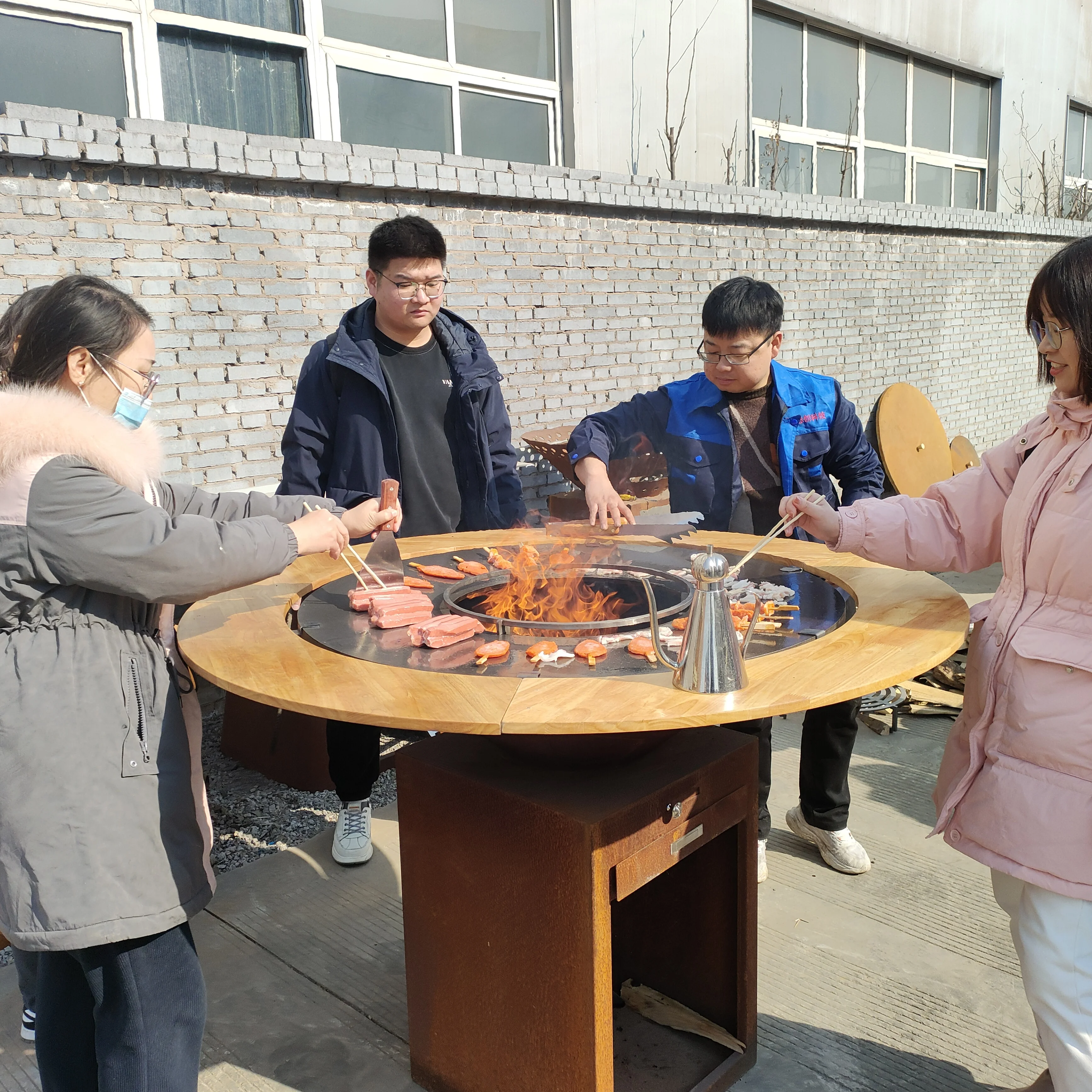 Heavy-Duty charcoal bbq grill bbq table barbeque grill outdoor for camping