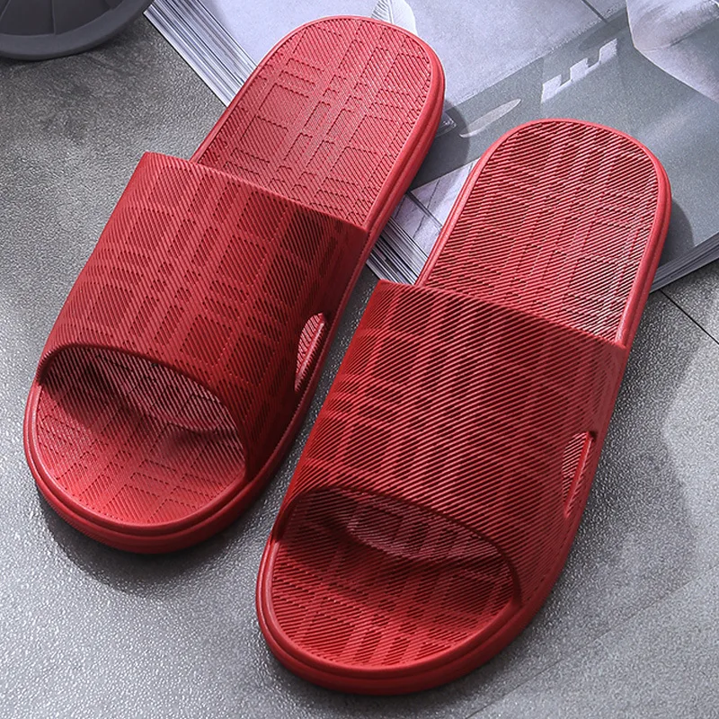 baiyi Wholesale bathroom slippers female hotel indoor non-slip soft bottom couple slippers
