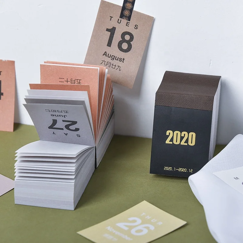 2020 Wall Full Color Printing Mini Desktop Calendar with Custom Logo
