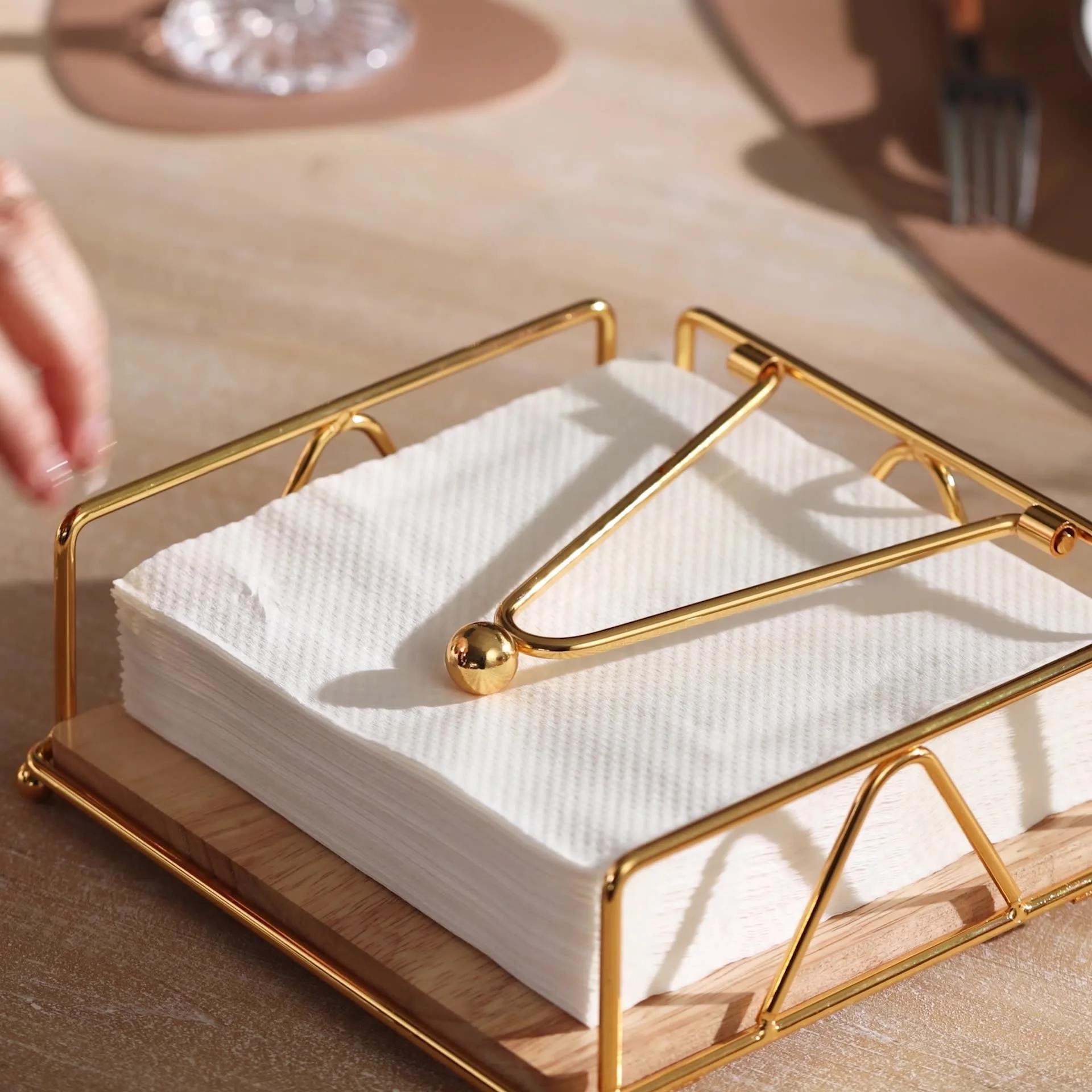 Kitchen & Tabletop Fancy Home Decoration Desktop Wood Metal Napkin square paper towel holder