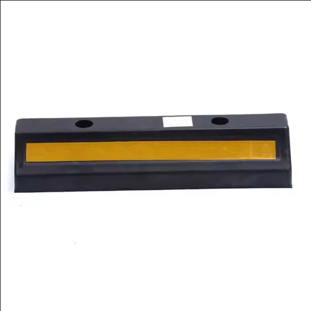 Rubber Car Wheel Stopper Truck Barrier Parking Protectors Roadway Product for Wheel STOPping Cars & Trucks