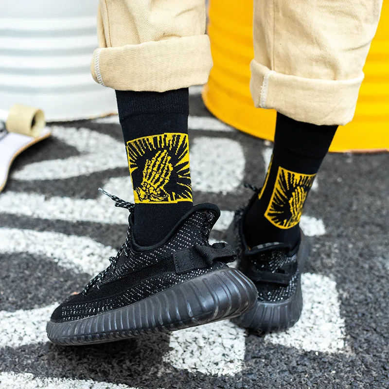Custom Designer Wholesale Hip Hop Skull Pattern Black Street Fashion Boys Crew Socks Mid Calf Men Casual Sock