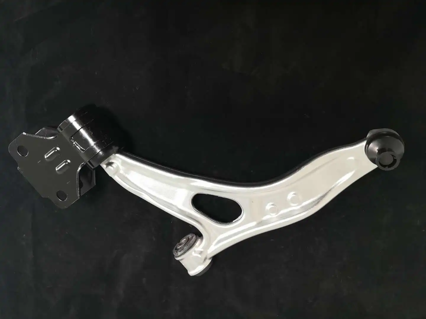 Lower Control Arm For Ford C-Max BV6Z-3079-C