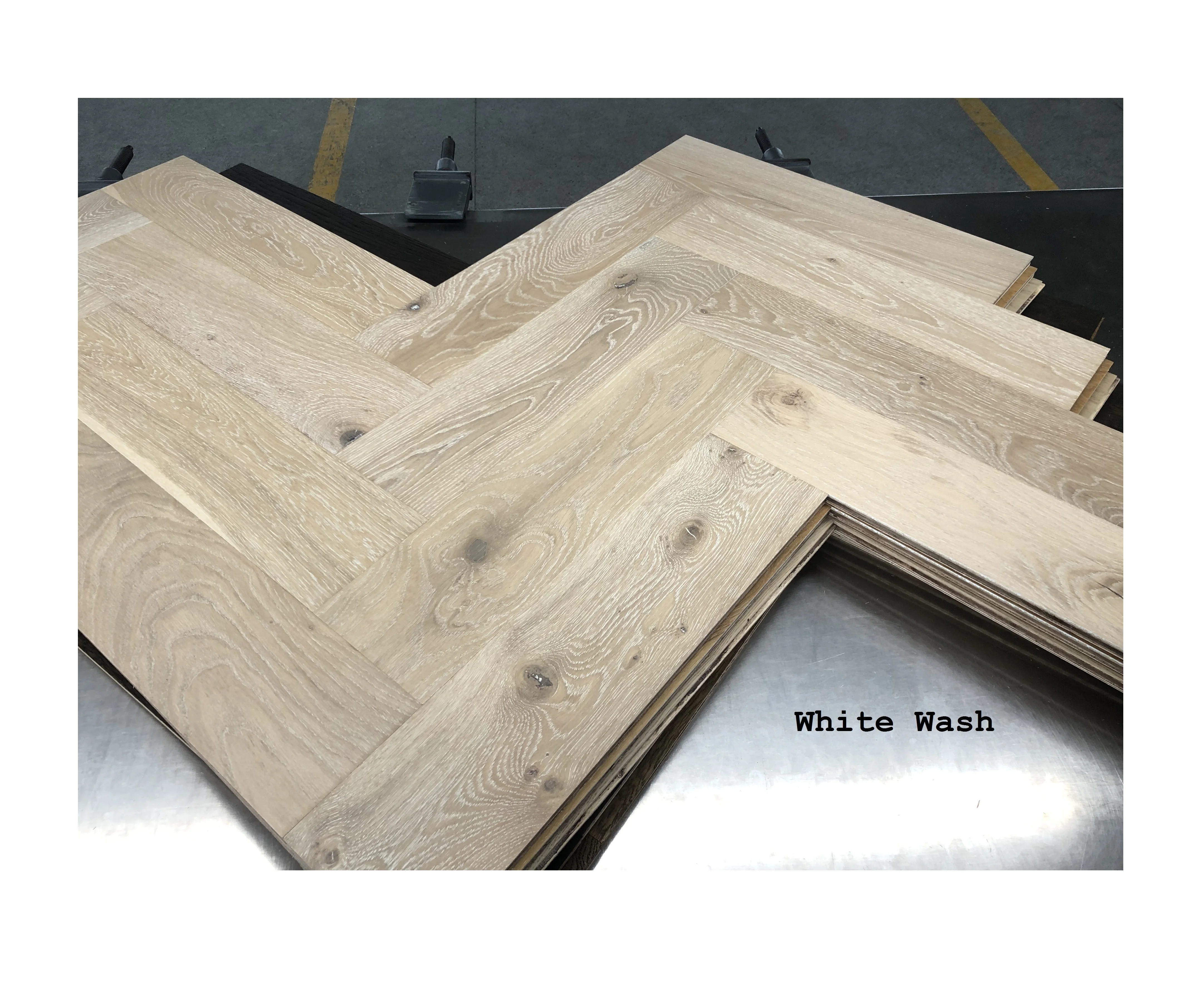 New Product Herringbone oak parquet wood flooring
