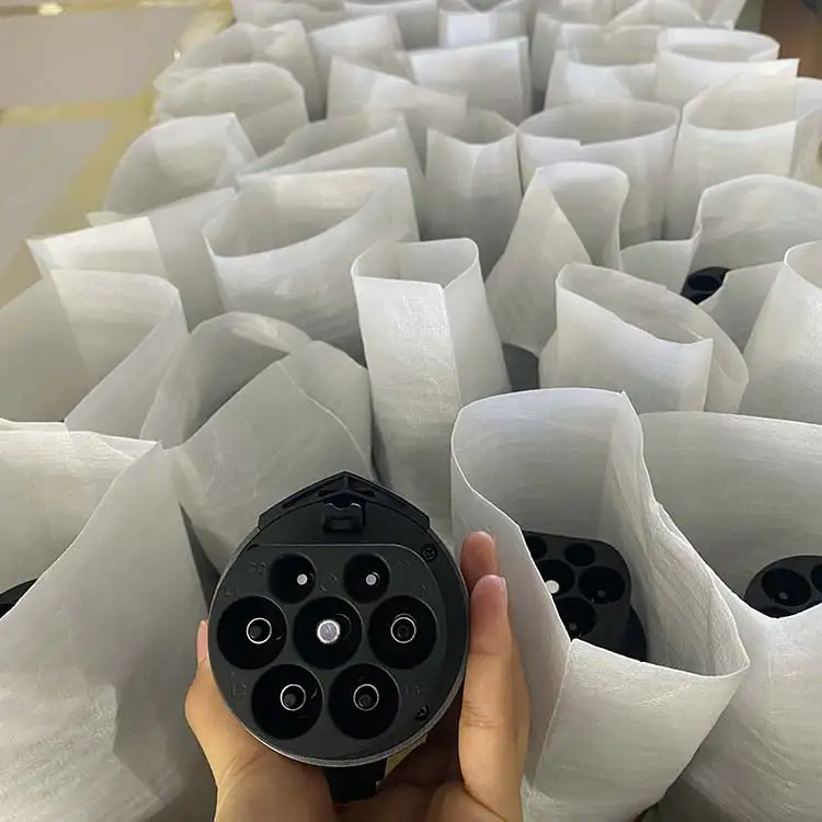 32a 22kw Type 2 to Gbt Ev Adapter Cable Plug Iec 62196 Type2 to Gb/t Socket Electric Vehicle Charging Connector For Car Chargers