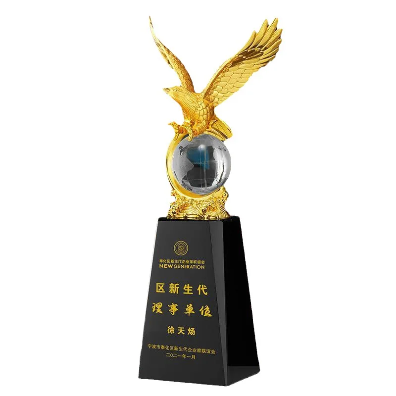 Custom Golden Metal Eagle Trophy alloy eagle trophy Award with round ball crystal base For Souvenir Business staff Gifts Crafts