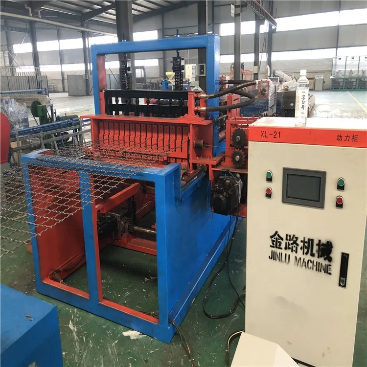 Full automatic knitting machine for crimped wire mesh machine