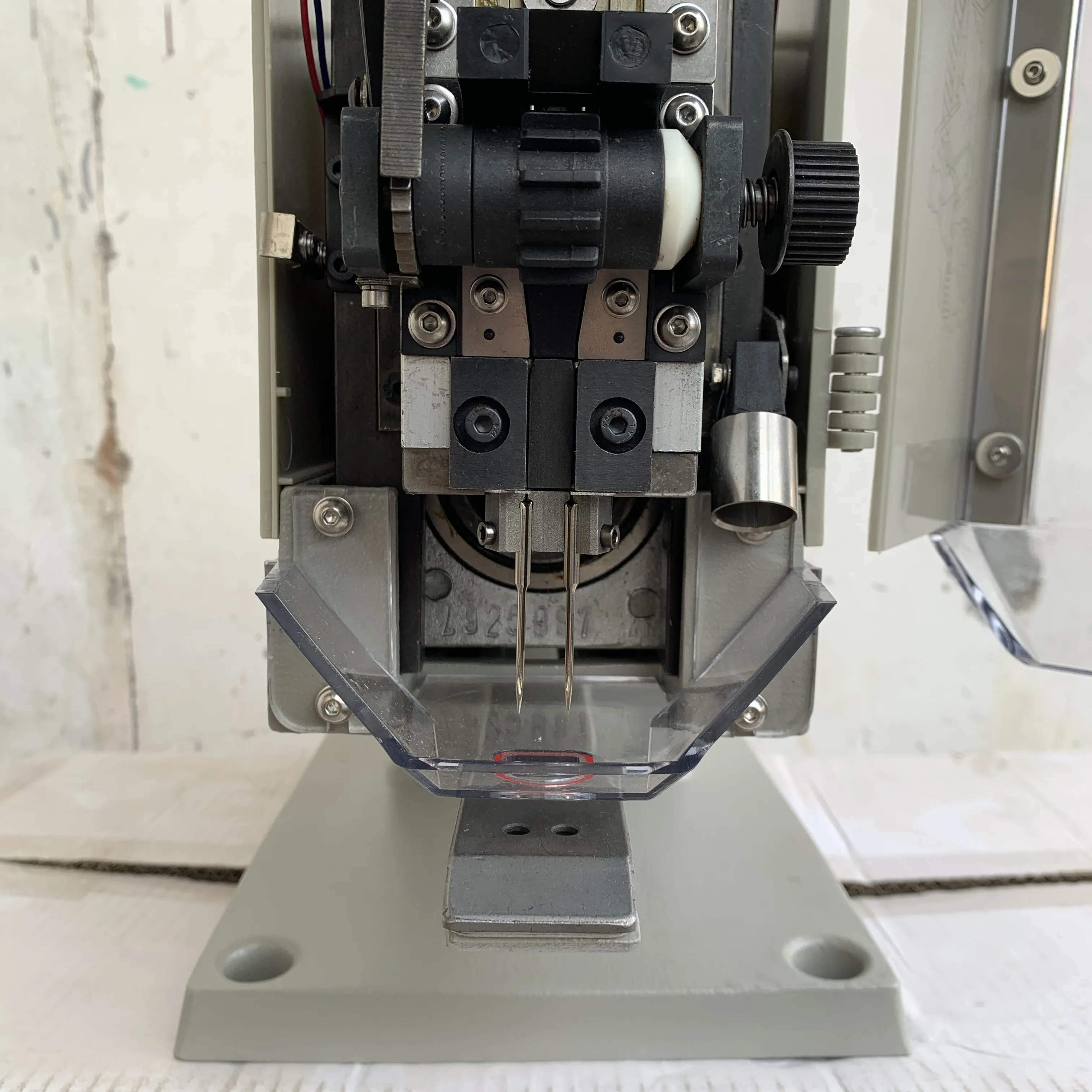 Booster  Fastener Rolls Plastic Staple Attacher Pin Making Machine Line Commercial Plastic Staple Machine for Sale