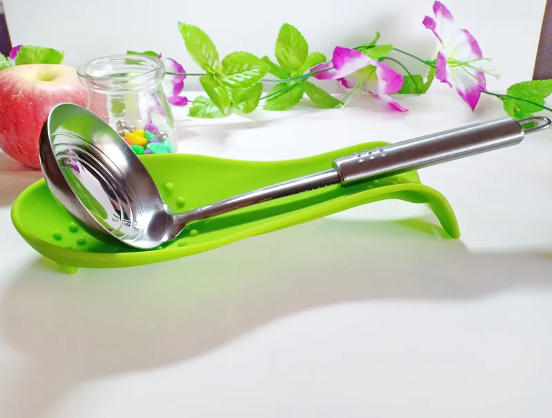 Modern Silicone Spoon Rest | Kitchen Utensil Holder , Counter Spatula Holder , Stovetop Spoon Rest