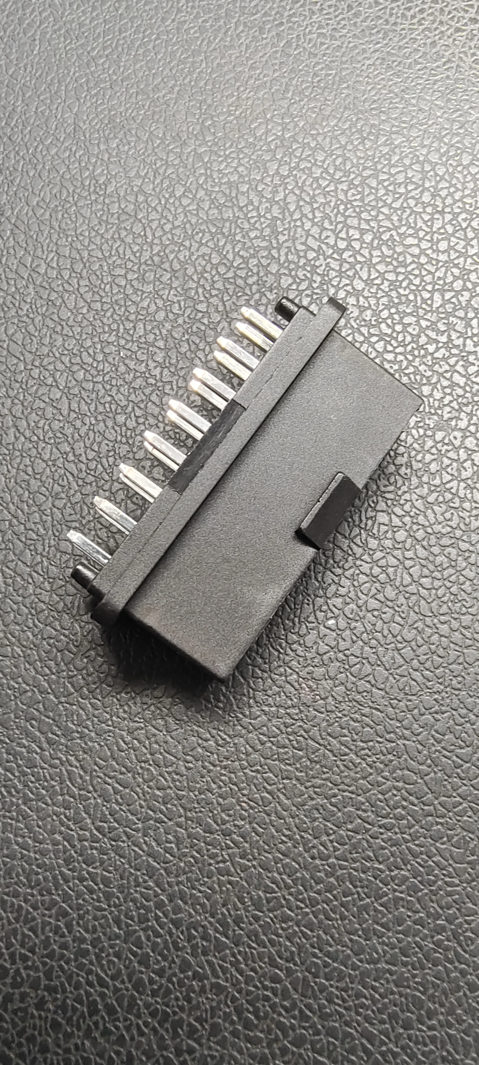 Professional Manufacturer Tin Plated Brass PA66 Pcb Connector Terminal Blocks for Automotive