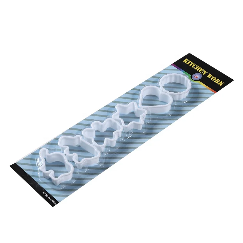 
6 Pcs/set kitchenware home baking tools animal biscuit press cutters PP plastic cookie mold set 