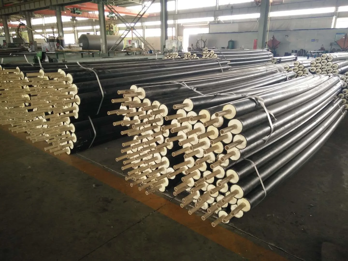 underground directly buried PPR PERT composite plastic thermal insulation pre-insulated pipes for hot or chilled water