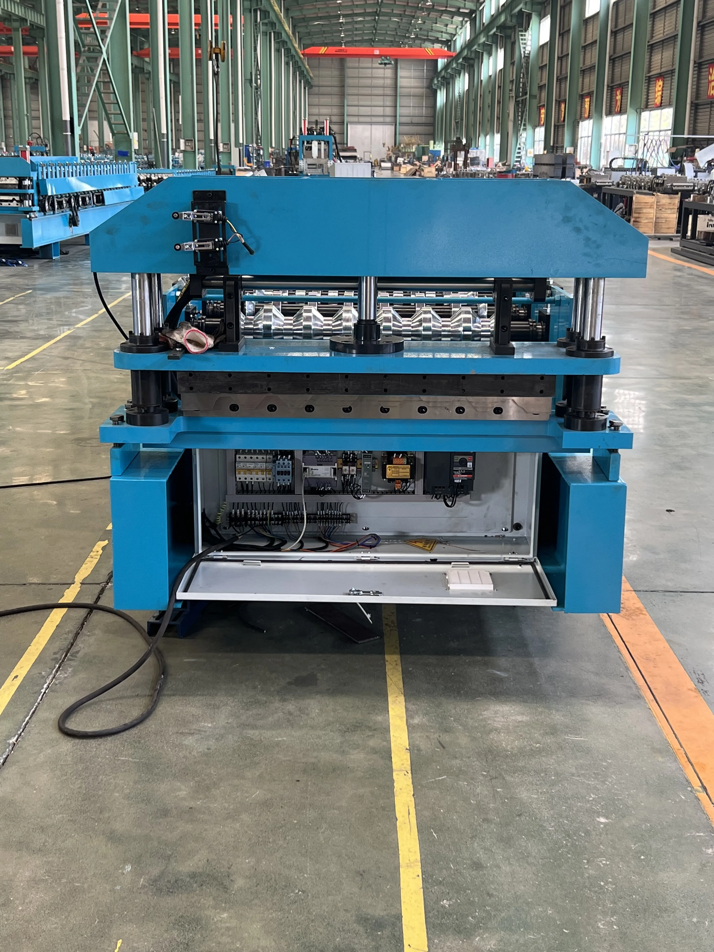 YX13-183.3-1100 + 25-205-1025 Высокое качество гофрированная двойная Кровельная Плитка Профилегибочная машина