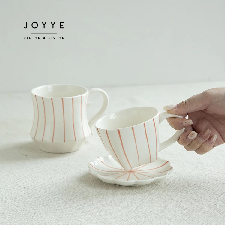 JOYYE 12 унций 350 мл новая продукция логотип на заказ уникальная форма белый фарфор розовая линия керамические кофейные кружки