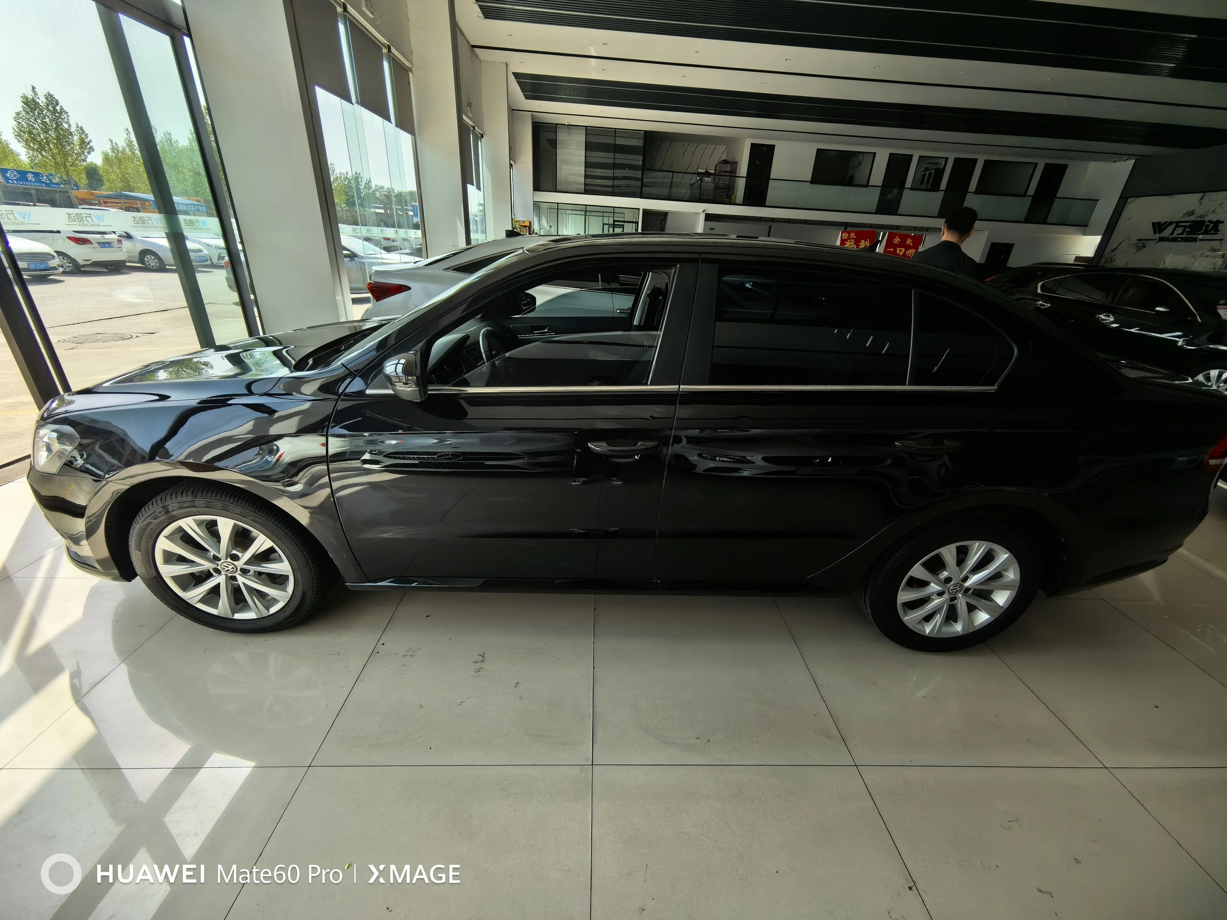 YK MOTORS China Used Car Volkswagen Lavida 2017 1.6L automatic comfort model For Sale